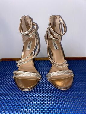 Steve Madden Sweetest rhinestone heels, sz 8.5, preowned